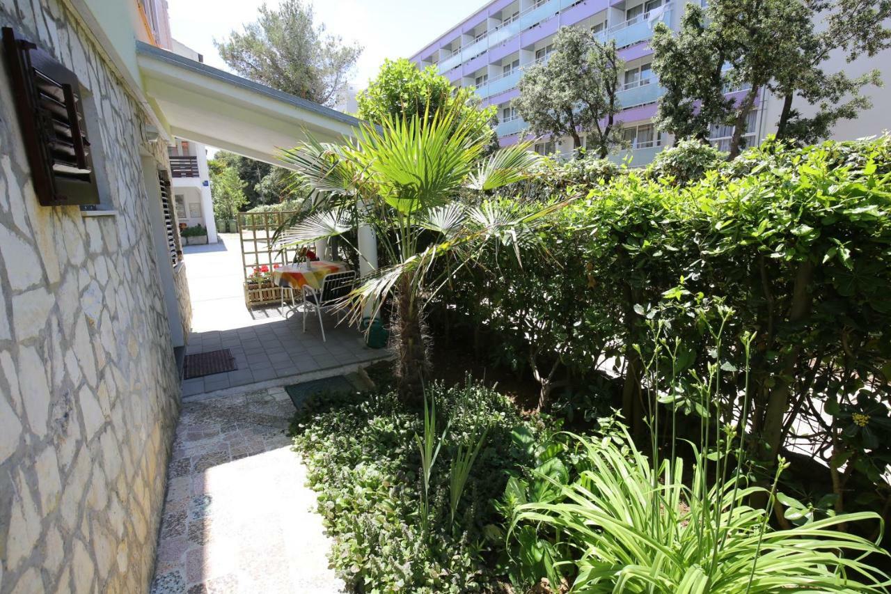 Apartments Paleka Петркане Екстериор снимка