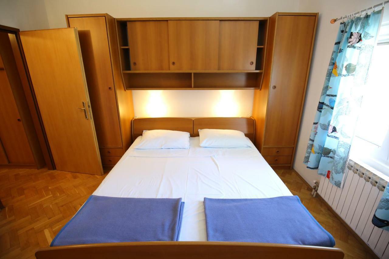 Apartments Paleka Петркане Екстериор снимка
